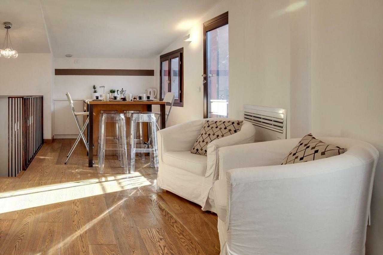 Modern Apartment Venice With Terrace Exterior photo